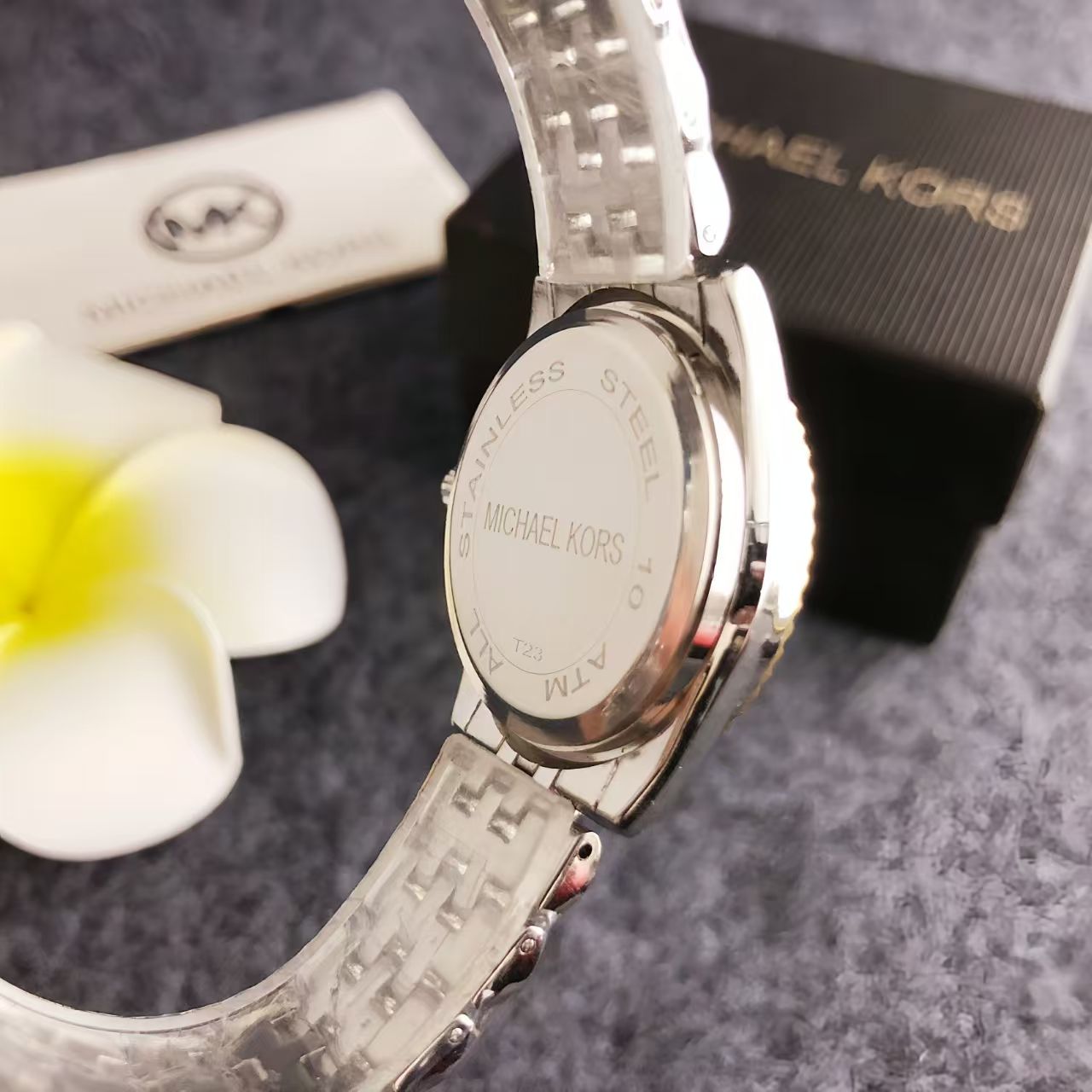 Michael Kors Luxury Rose Gold  - Luxury Watch Photo recension och pris